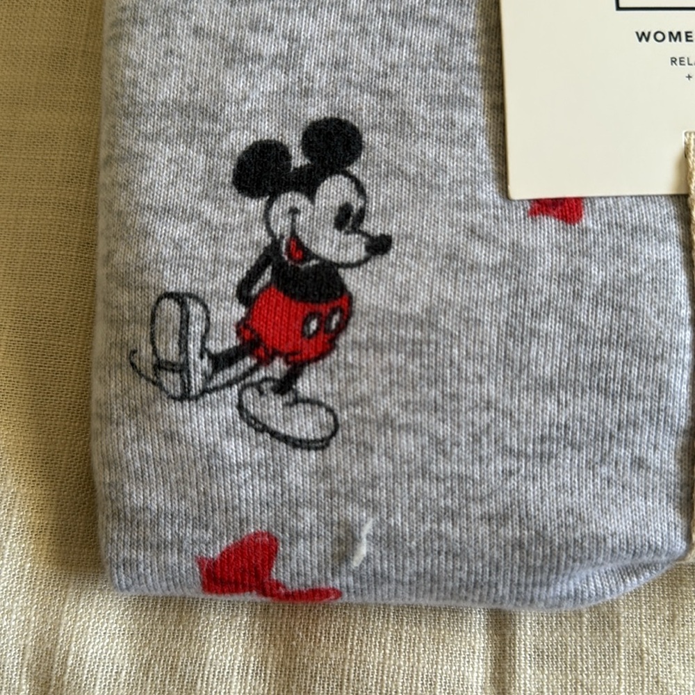 NWT AE Women’s Plush PJs!! - Picture 4 of 4